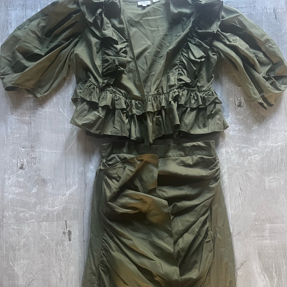 RHODE Olive Green  Two-Piece Set Size M exc cond